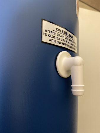 Бак для перманганата калия в сборе