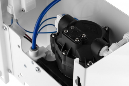 Гейзер устройство повышения давления  для  мембранных систем (помпа)